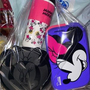 Tupperware Minnie Mouse Set